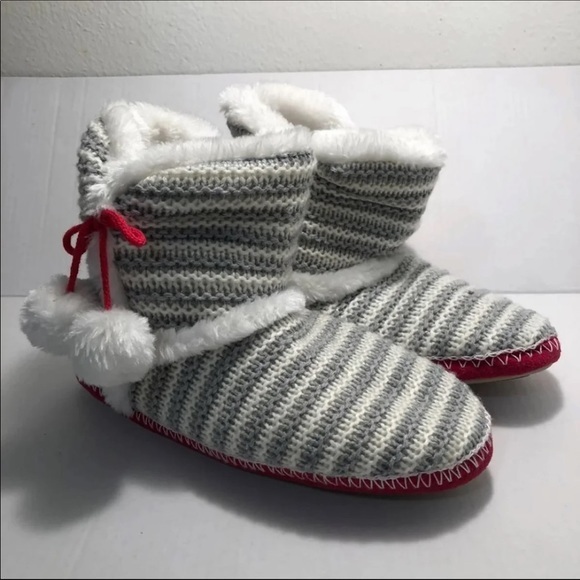 Totes  Slippers Women’s Size XL New‎ Slip On White Gray Stripes - Picture 1 of 9